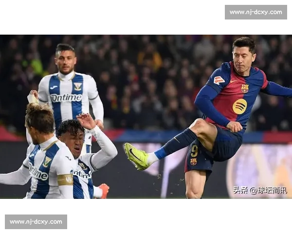 莱万多夫斯基力压马竞防线带领巴萨豪取胜利再度证明王者之风