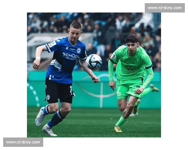 骑士鏖战尼克斯东部强强对话引爆赛季焦点之夜全城瞩目攻防博弈