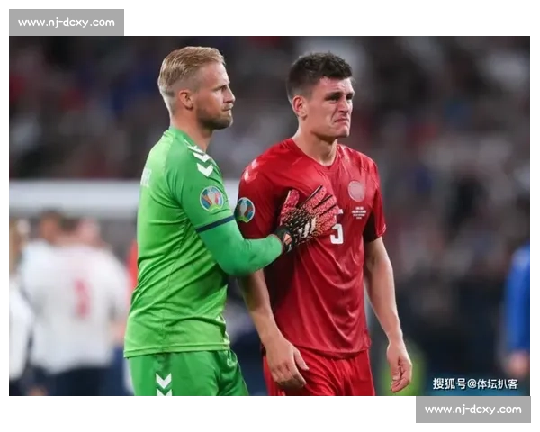 英格兰对阵丹麦比分揭晓比赛走势与关键瞬间全解析战术博弈与球员表现